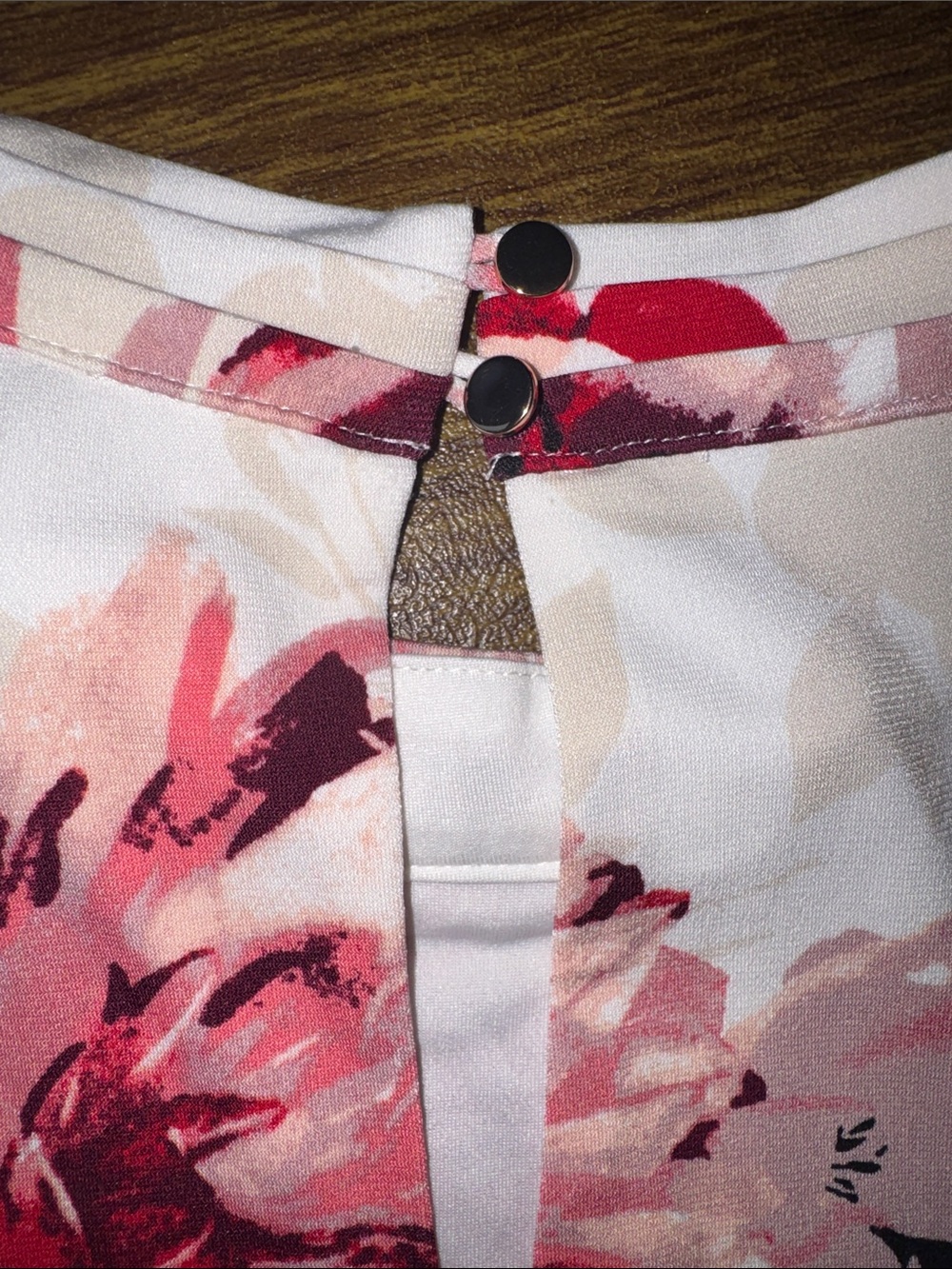 White House Black Market Floral Sleeveless Mock Neck Top Black Pink Size S - Picture 4 of 4